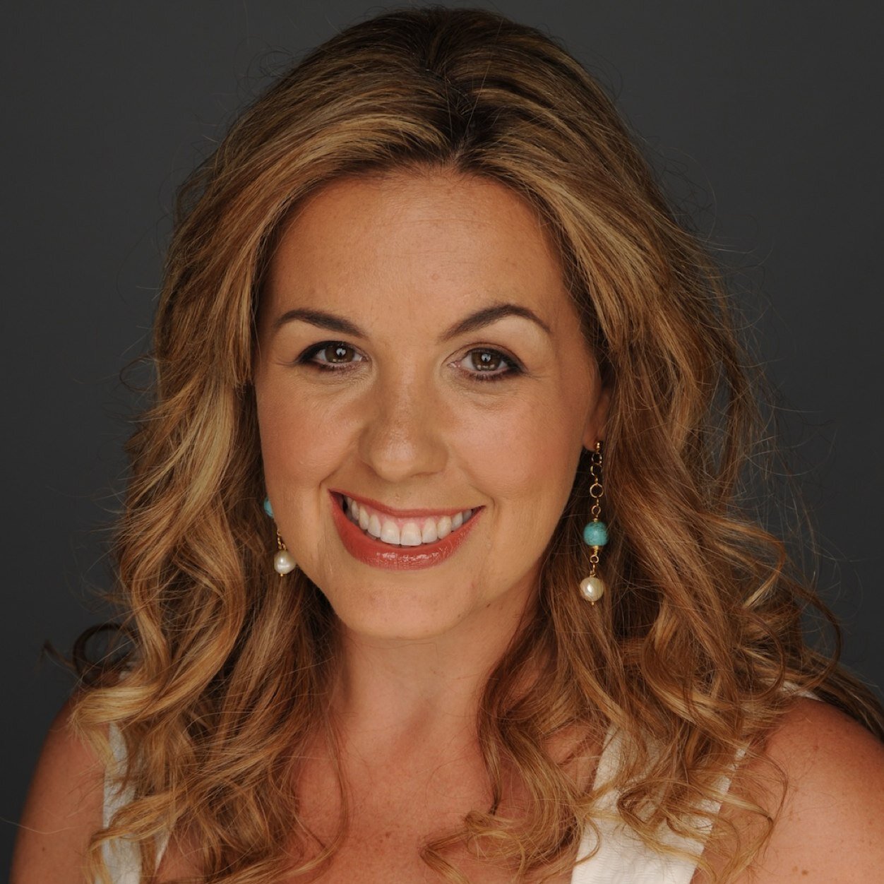 earlysharesCSO's profile picture. Co-founder and Chief Stategy Officer at http://t.co/hYgeIPmgsQ, the #Crowdfunding platform that connects #entrepreneurs & #investors. Igniting PASSIONOMICS!