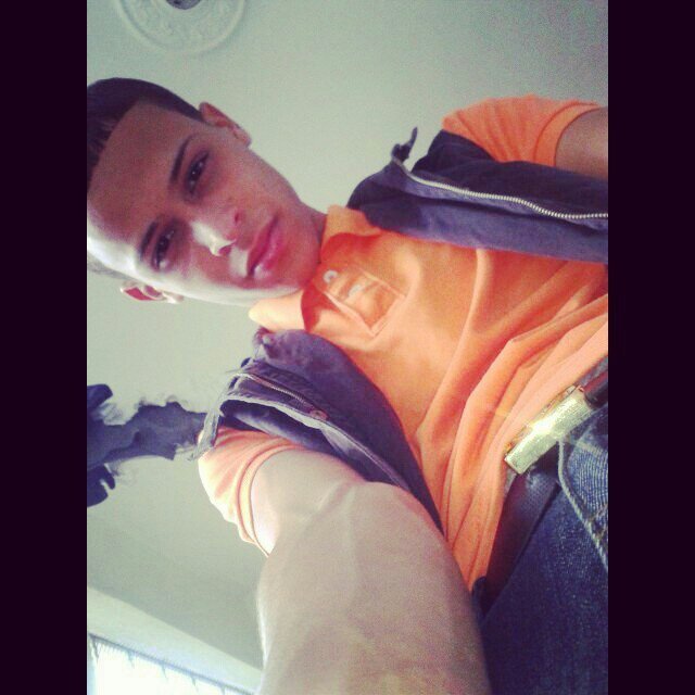 Artista Compositor Cantante Urbano Contacto 809-296-1380-829-728-3565 Melvin M-R