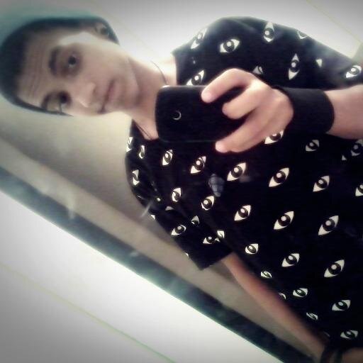 19anos ,free step ,Leão, Doritos ,Fanta,Amor,Rock,u.u segue http://t.co/QovZC0RgbD
