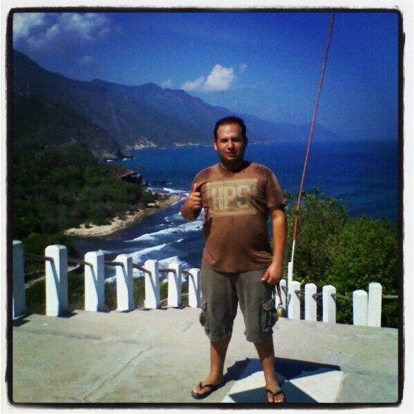 DarkDexXx's profile picture. Amo El Futbol.... Practicarlo y Admirarlo en todas sus Facetas.... Madridista hasta la Medula... Hala Madrid