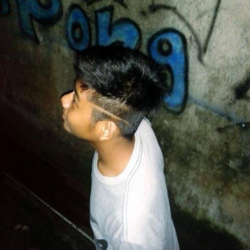 antonsaepudin89's profile picture. kalo memang sayang ,
dompet mu aku yg pegang -_- ...