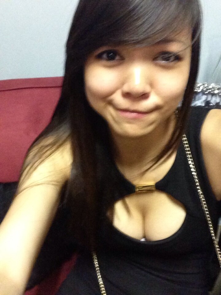 IsKatLin21's profile picture. This is Twitter designed to chronicle the days until our favorite asian turns 21.