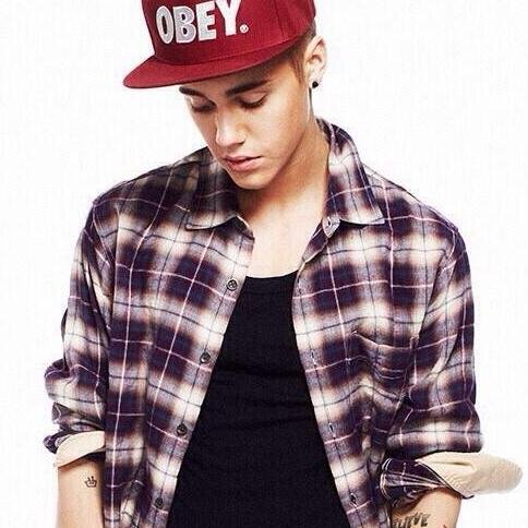 luskine12's profile picture. Always a BELIEBER