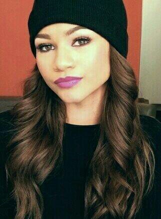 I'm Rocky! From Shake it up!! I love school, dance and sing♪ [Not Zendaya, she is @Zendaya] and [Not 2nd acct of Z, she is @Zendaya96officl]