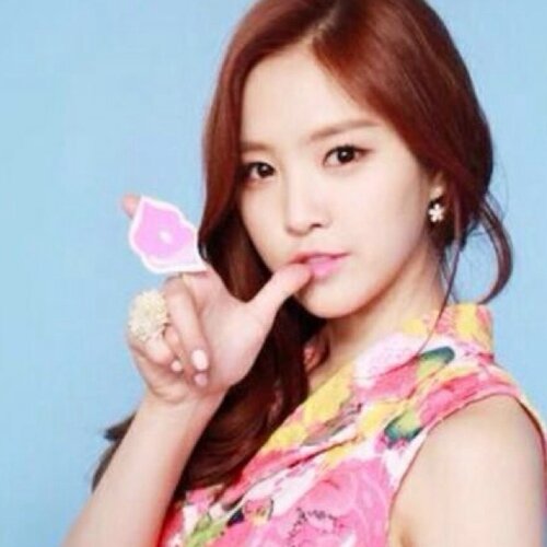 Apink 손나은 エピソード、歌詞bot 
管理人が動かしている会話メインのbotは他にあります。このアカウントに直接尋ねてください*＾＾*