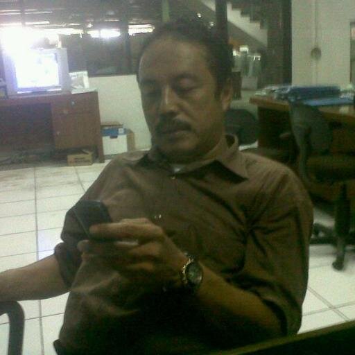 nursiwaneng's profile picture. Kerja keras, Jujur dan Semangat