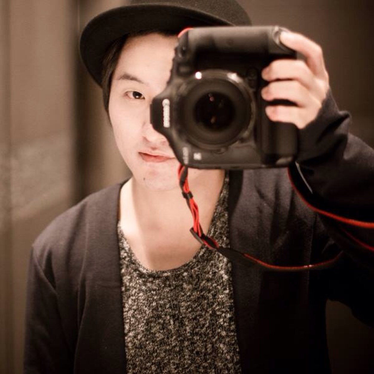 BOMBez's profile picture. 