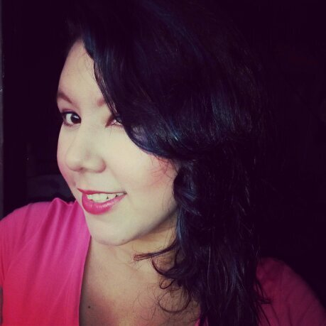 JuliethSuarez17's profile picture. 