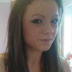 Fun and loving girl who loves her friends and family - Keep ya head high xxx