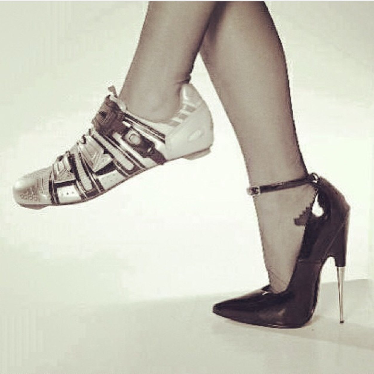 LaTriatleta's profile picture. Triatleta. Triatlon femenino.El #triathlon desde otro punto de vista, #latriatleta #tripostureo , mi punto de vista. la.triatleta.s@gmail.com