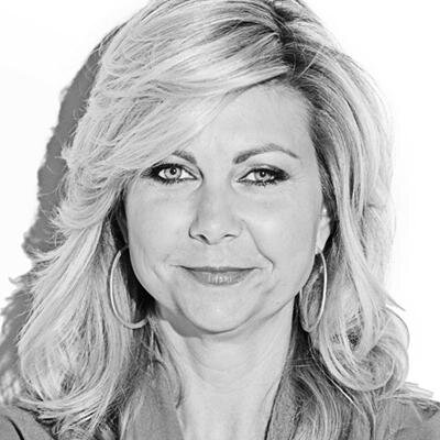 grandRuthie's profile picture. Obsessed with shoes, creativity and making a difference. I do what I love, and love what I do!