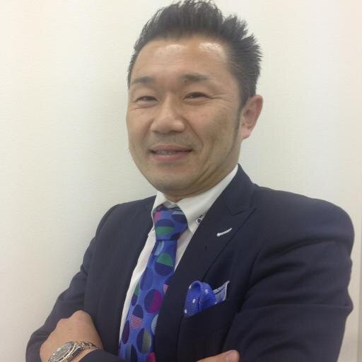レンジローバー、フェラーリ、筋トレ、温泉サウナ、バイク、レーシングカート、ゴルフ、キャンプ、スコッチウイスキー