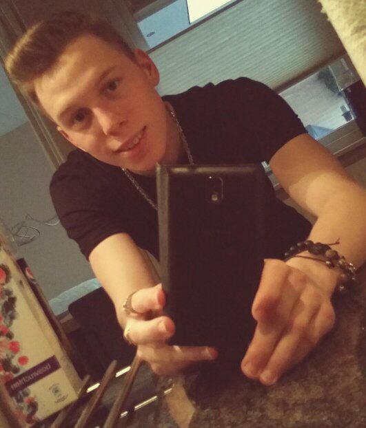 Jordy Schepers || Netherlands || 21 y/o || #SNEUVELNATION || #PSV ||