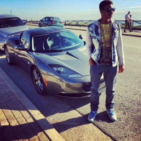 CEO & Creator of Naughty Boyz...Rapper/Singer/Producer/DJ T-HUNNID..For BOOKING @T.Hunnidnbe@Gmail.Com