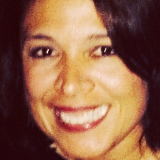 ivychuela's profile picture. Comunicadora Social. Profesional en la industria de la televisión.