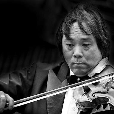 I Lost A Music Page While Strumming Away ; Now I Found A New One To Go In It's Place. Easy Does It Is The Way !
