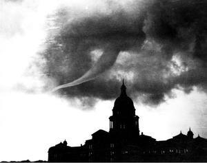Texas politico, pragmatist, snarky, passionate. #TxLege I'll follow back unless you're just awful.