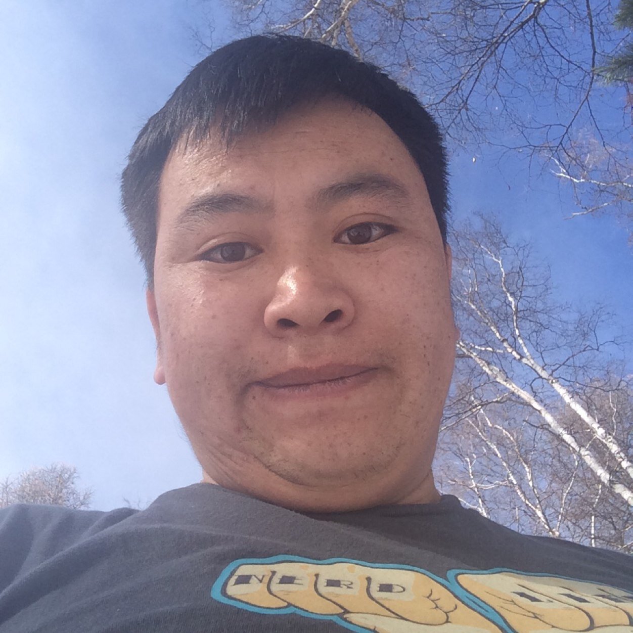CEO / Founder of @themeton, нийтлээч @wordpressmn Вэб технологи, дизайн судлаач суралцагч. Компьютер интернэт 2-той байхад хаана ч газардахгүй амьдрах хүн.