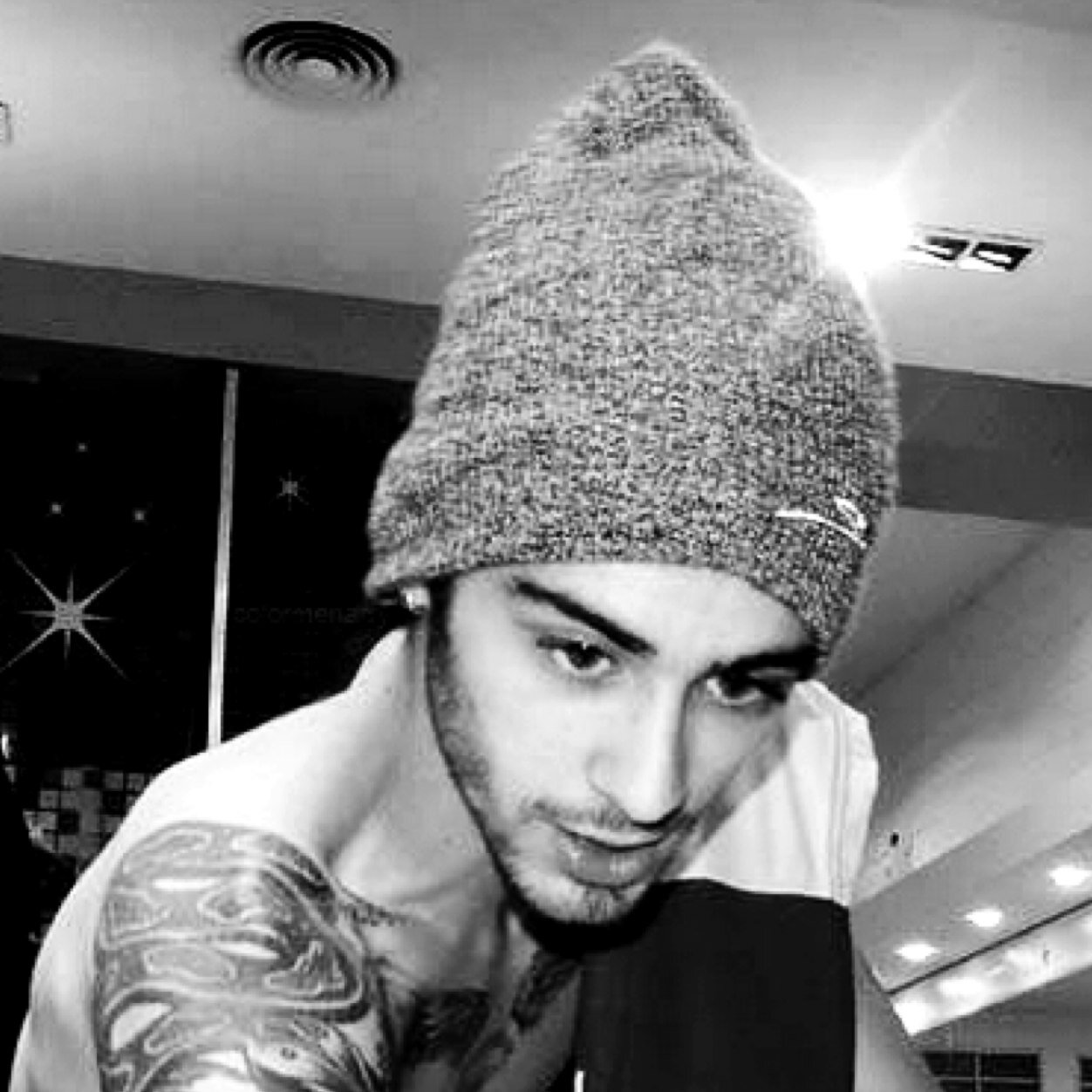 qrimmirp_'s profile picture. แอครองของ @pprimslexx | One Direction, Vampire, Maroon5 , Footballplayer