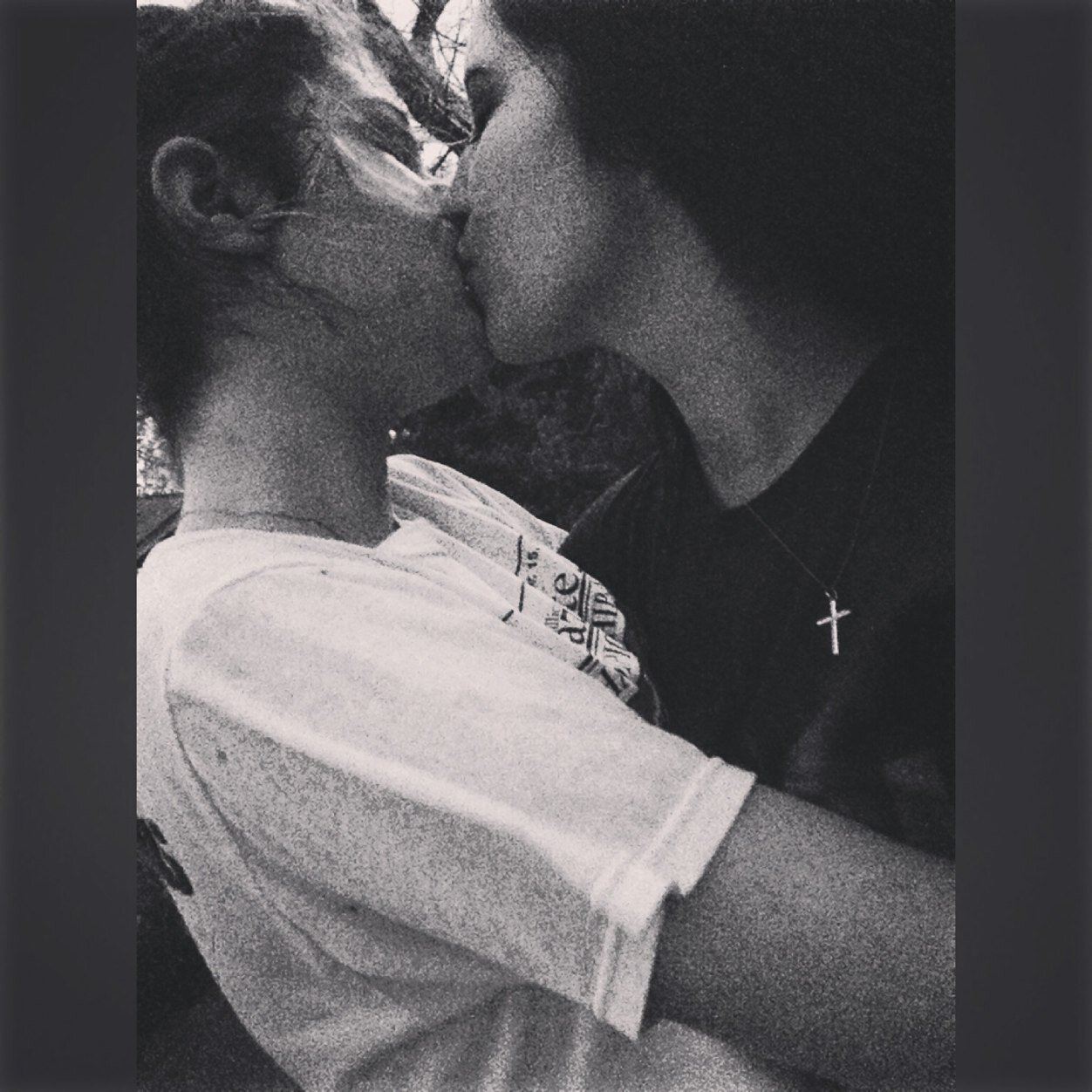 TyeDyeDreams_'s profile picture. I love you to the moon and back, I love you all the time. ♡ M • MDX • III ♡