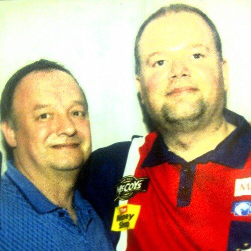 desmullin's profile picture. Retired firefighter   Arsenal.....pride of North London