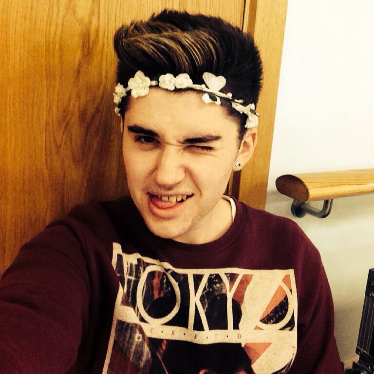 Promo account for @JamieEldridgeUK go check him out! @Its_Me_Lauraa @KatieChantelle