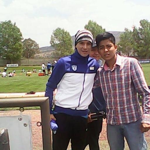 marcosislas2's profile picture. soy un madrisista de corazón  me encanta la música dj y coldplay y me gusta jugar el de porte del fútbol  pero como portero si me siges te sigo y ya