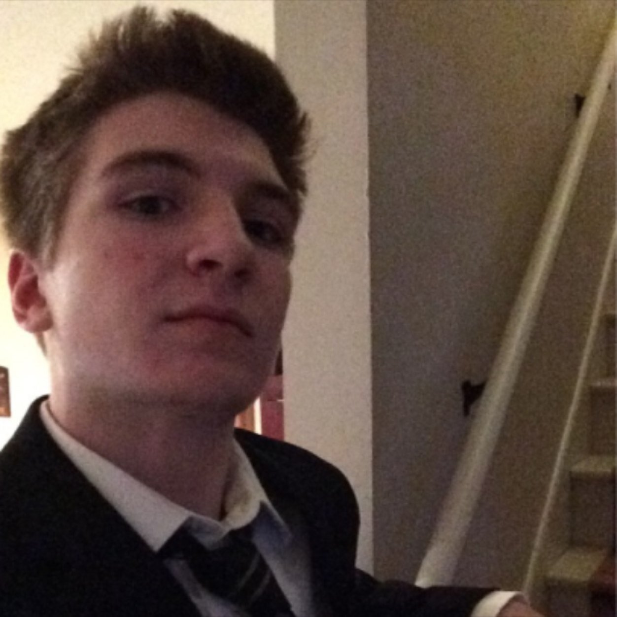 The FaZe member -- Im not a swan im just FaZe Swan 
@Skufgaming @KontrolFreek
Youtuber/-: