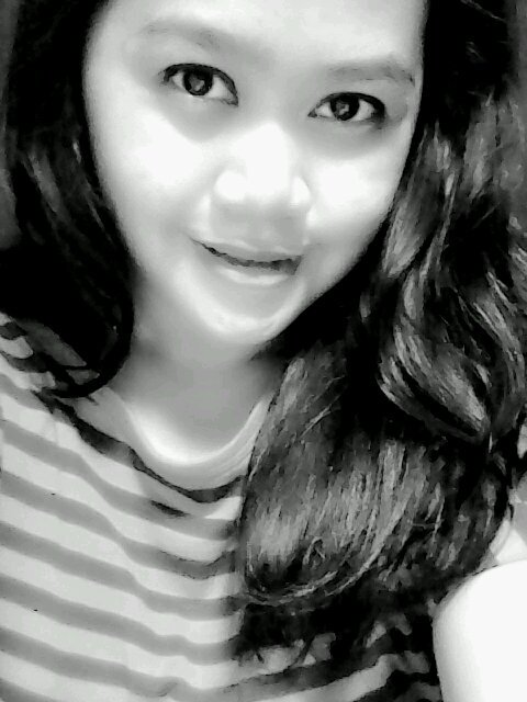 uuiimeii's profile picture. Sakitnya tuh didieu