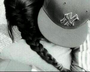 Realidadenti's profile picture. Frases de todo tipo que te ayudan, te hacen comprender y aprender cosas en las que tenías dudas.                                               Te gustaran.