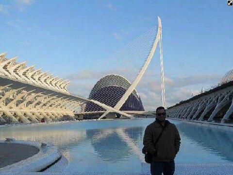 Aficionado y amante de la Tauromaquia y la libertad,admirador del Arte donde lo haya.