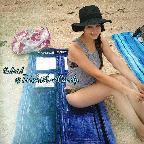 TricksAndCandy's profile picture. You can't take the trick out of The Trickster. I've just got a new vessel now! I'm a chick! {RP/Fem!Gabriel/E}