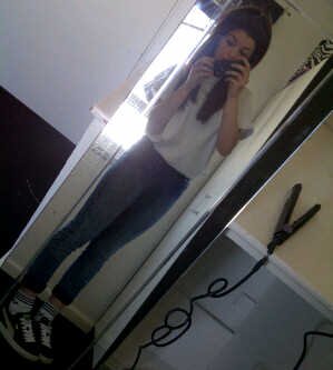 i tweet main crap, get over yourself. 'same shit, different day' im 15, and gay c: bye