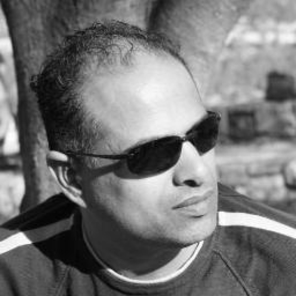 TsurDavid's profile picture. ‏משפחה לא בורחים