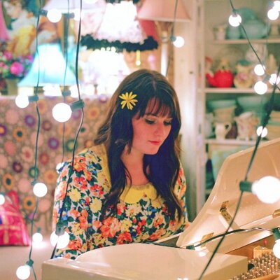 Profile Picture of Courtney Cotter King (@CourtCotKing) on Twitter