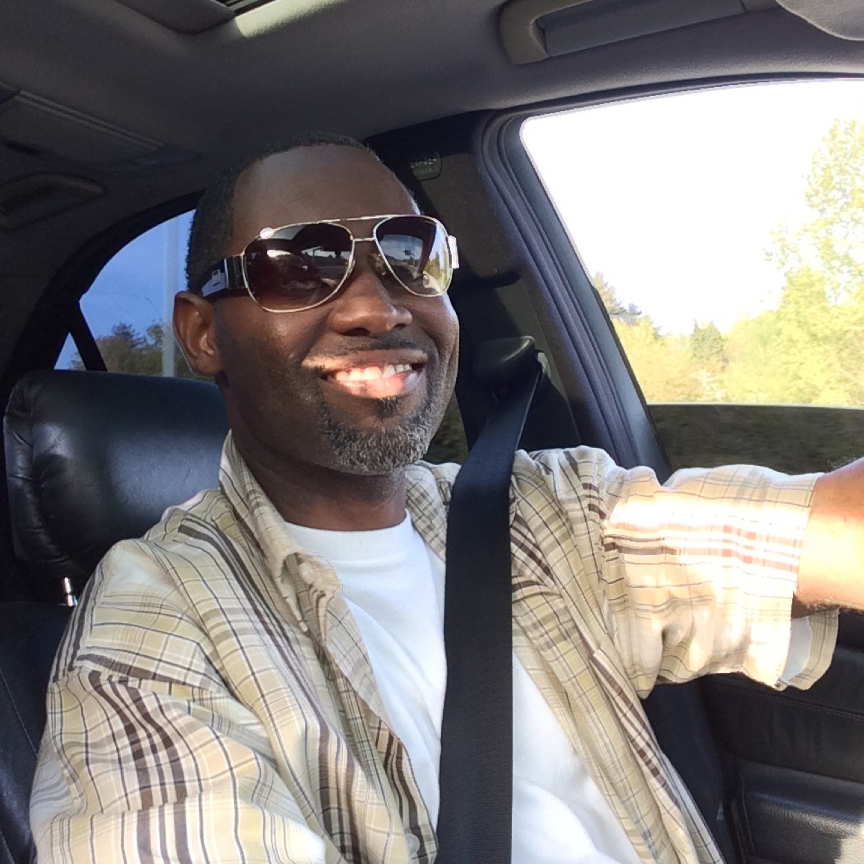 Nineo90's profile picture. 