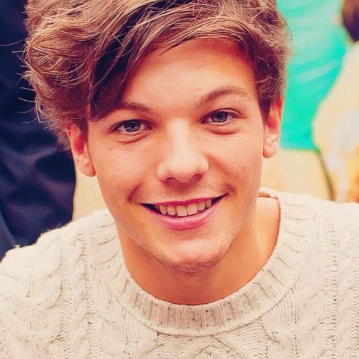 I❤️1D I live for louis!- OMG guys you are so wonderful➡️/1D/LittleMix/HoodieAllen/macklemore/showtek(follow @funitsnotme) ❤️don't forget the dream come true❤️