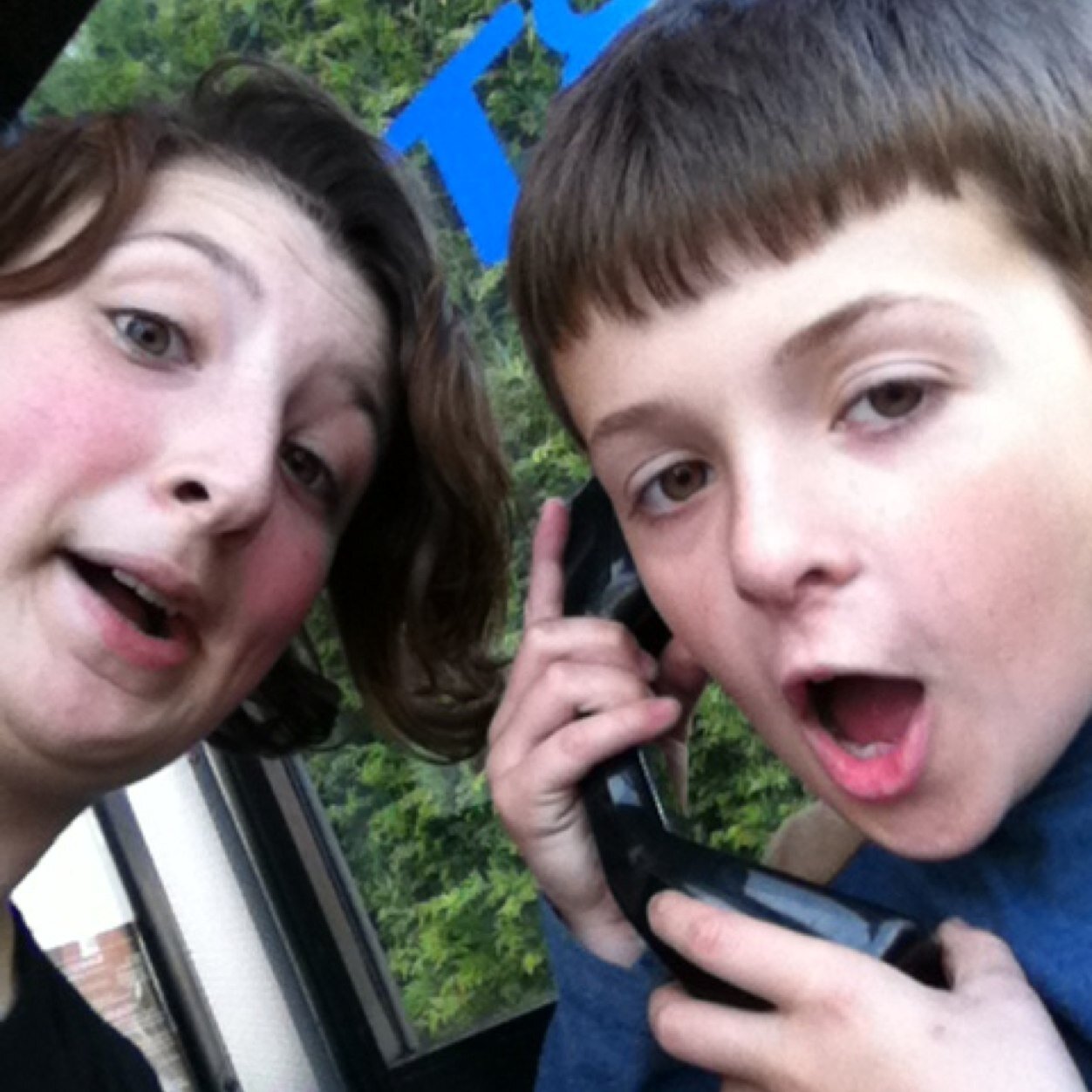 legan is Real and i love nandos and joe Sugg