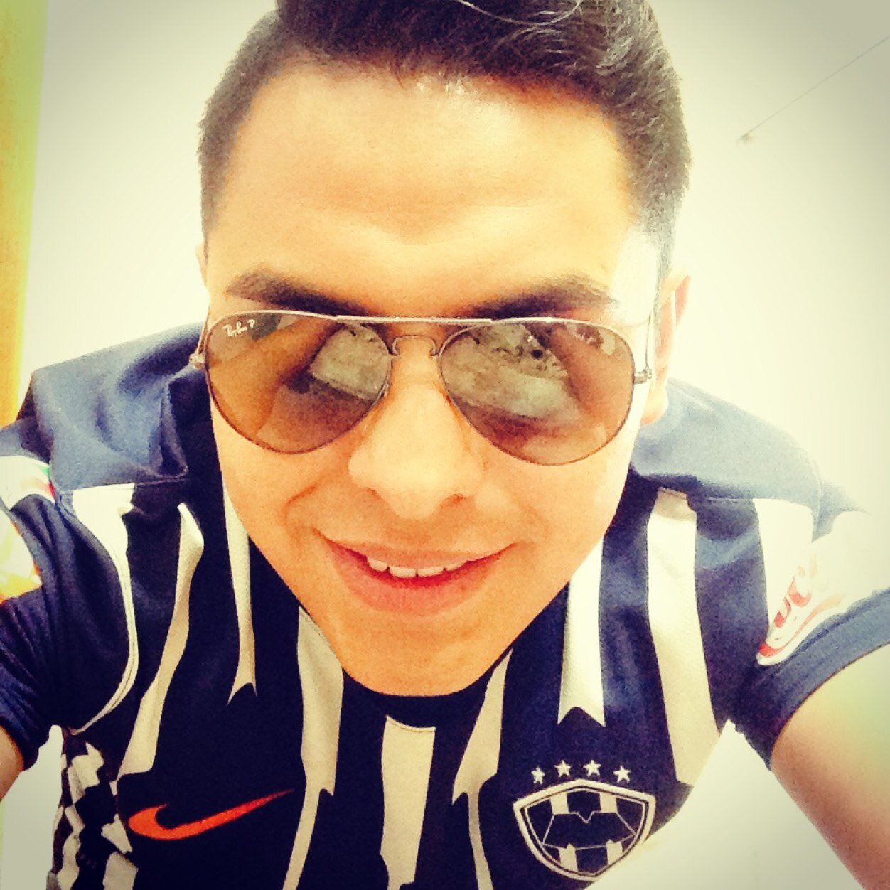 0valverde's profile picture. 👨🏻‍⚖️ Attorney                                      ✍🏼 Carpe Diem