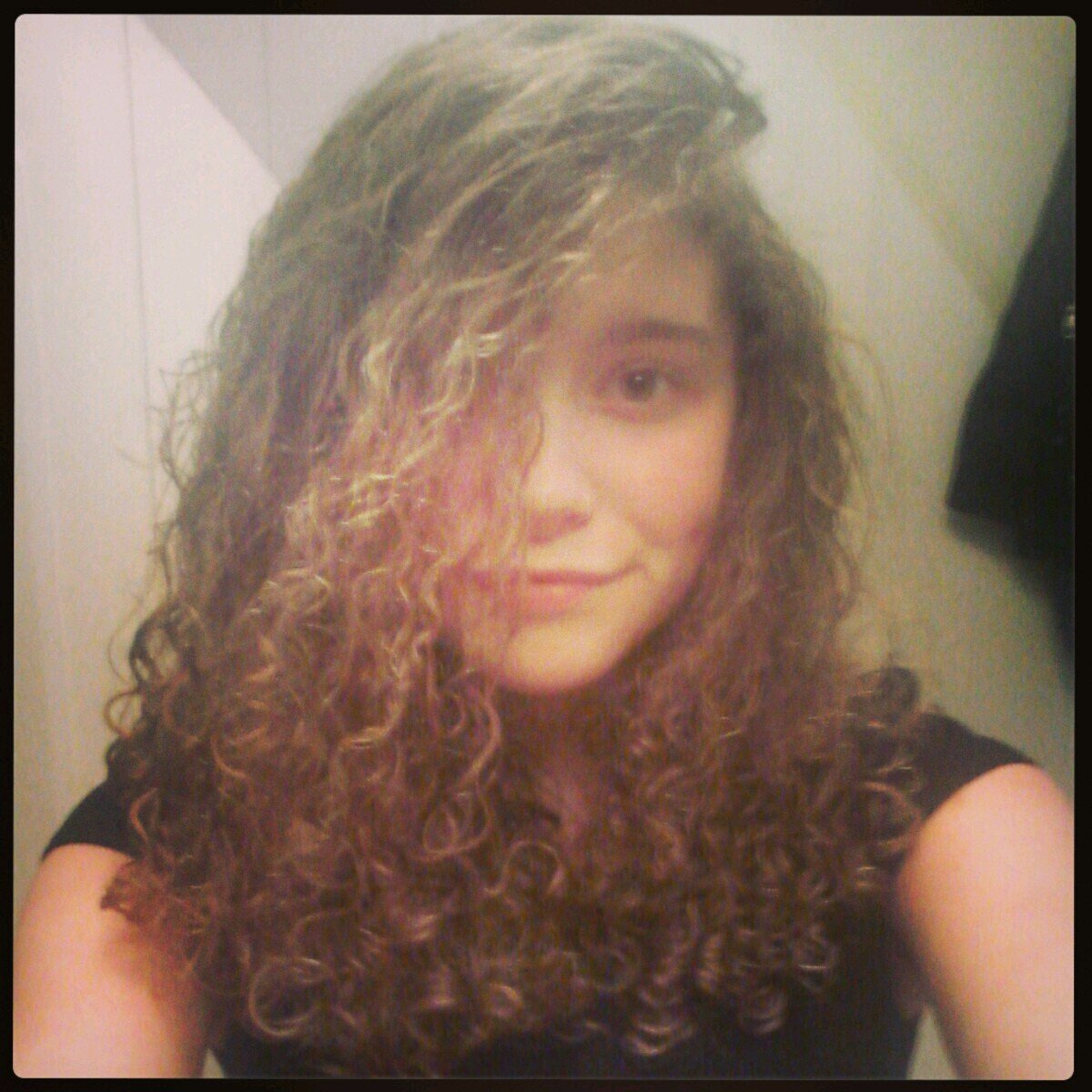 Live Fast, Die Young, Be Wild And Have Fun. New Acc: @kimmmeehhxx -- Follow! 3 x