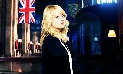 EmmaStone_Ar's profile picture. Don't get too close it's dark inside. It's where my demons hide.