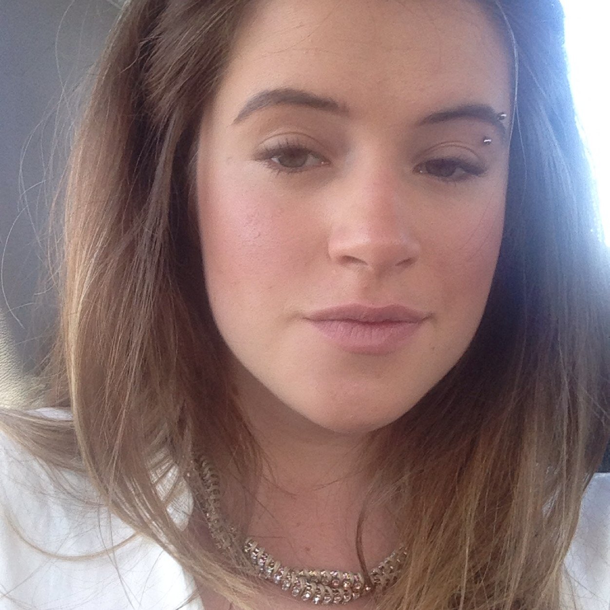 lenanaprimer's profile picture. я вас умоляю,передайте им,что когда меня нет,они даже могут меня бить.