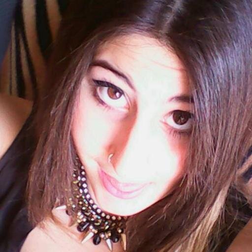 15.
MADE IN MALLORCA.
Viviendo en Sevilla.
RBB SIEMPRE.3
Instagram: alba_straw19
PD: Que no te quiten nunca la sonrisa.