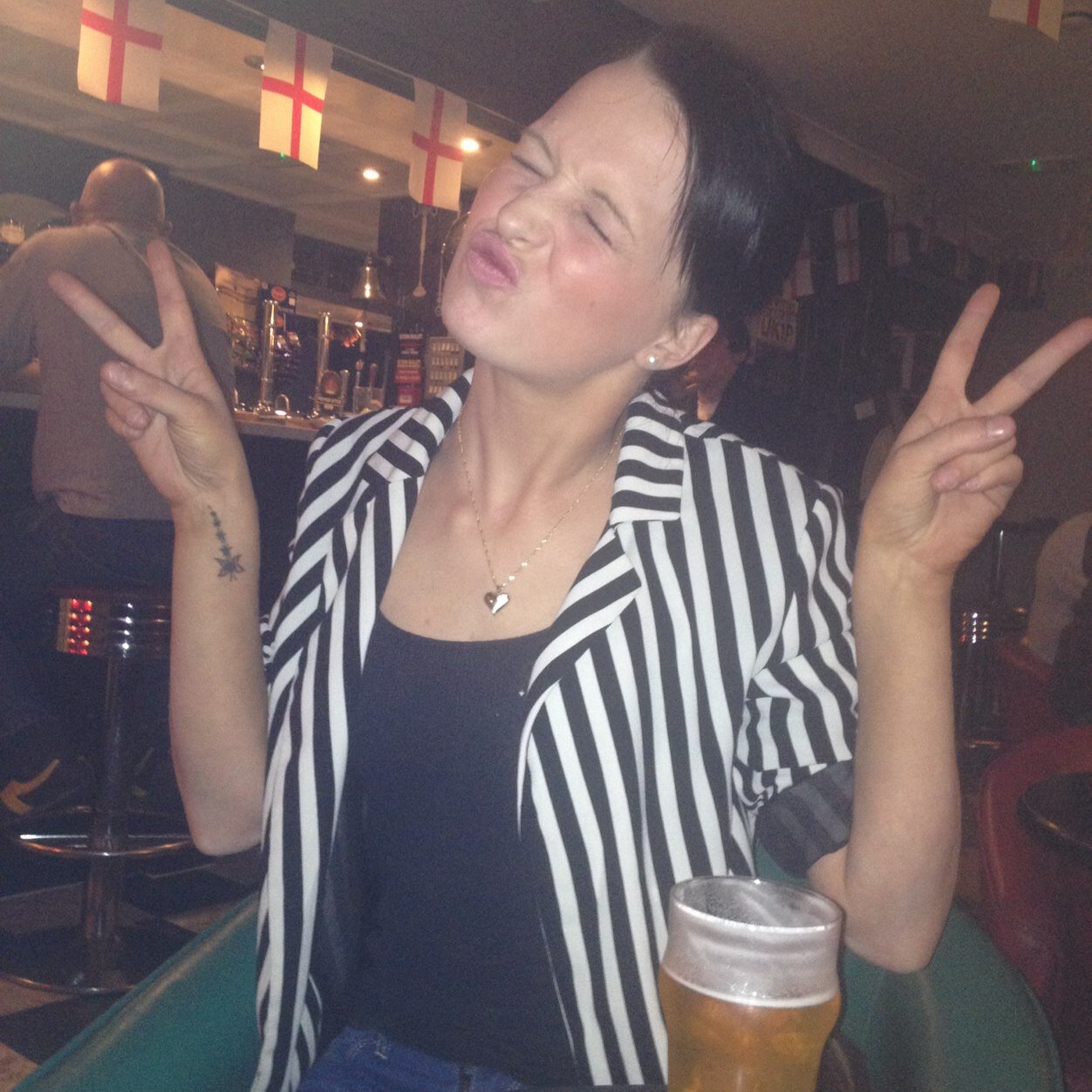 1993Chlo's profile picture. Love life .....Be happy .....Dont stress .....live for the moment