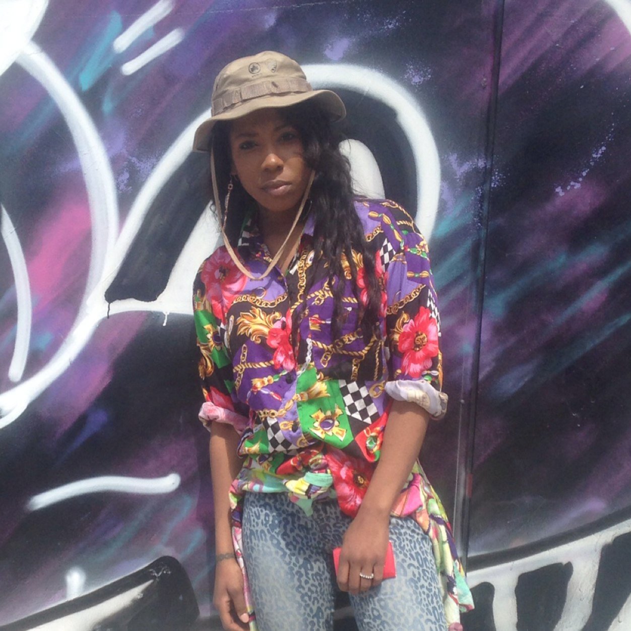 Lipstick gang bitch !! #teamhumble ♋ Been around the world and back! NYC ATL MIA✈ A gotdamn hipster ! rOck on!♻