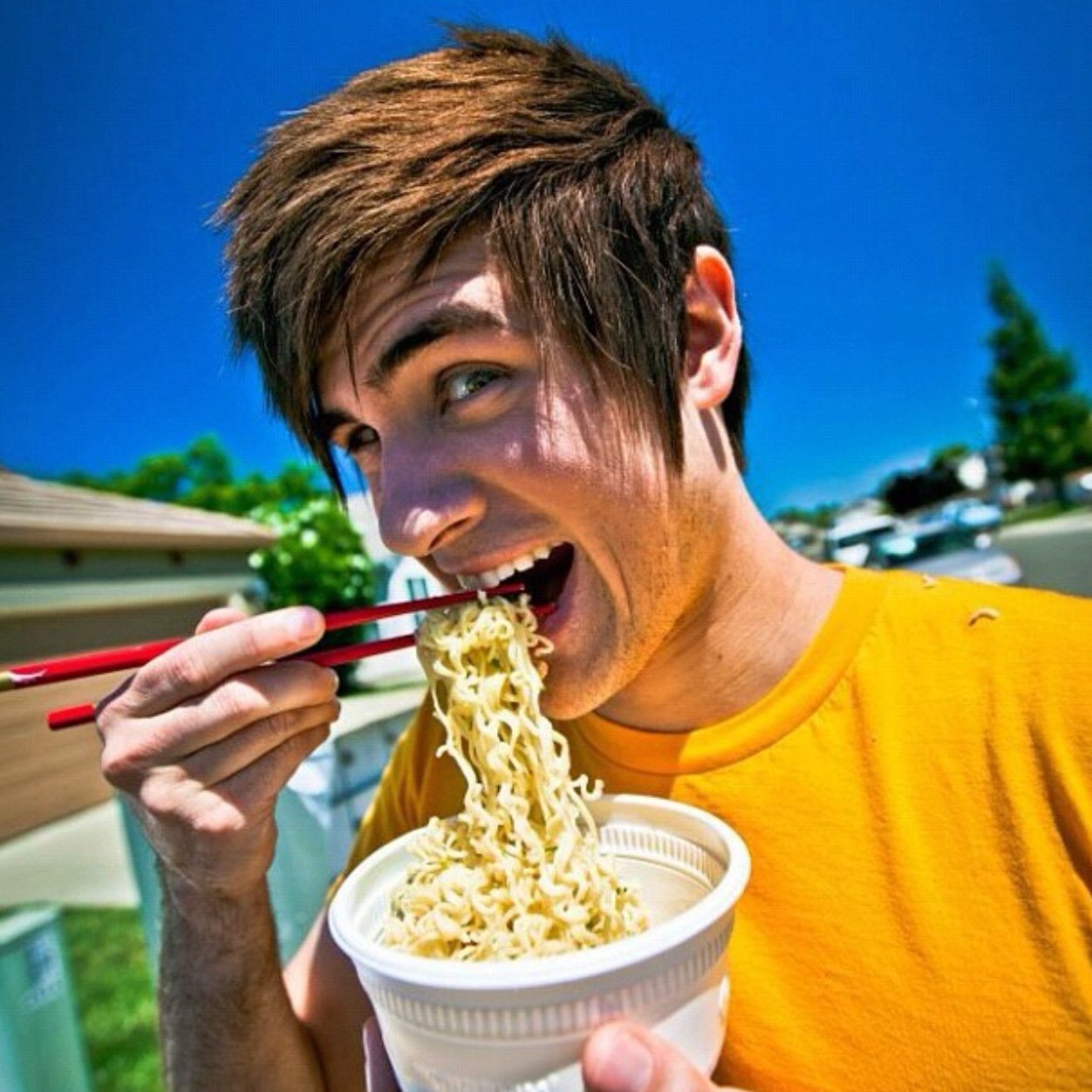 ☆Smosh is my everything☆ they followed me on 6/1/2014 best day of my life.