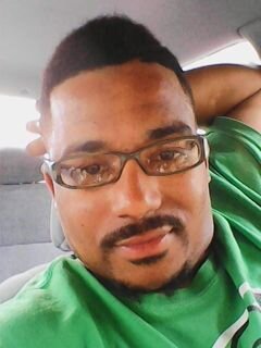 Fanatic 4God, with nrg &passion you could sell as crunk shots. LOve musiq,mentoring,fashion,praise&worship& all creative arts. Many gifts~many talents~all4GOD!!