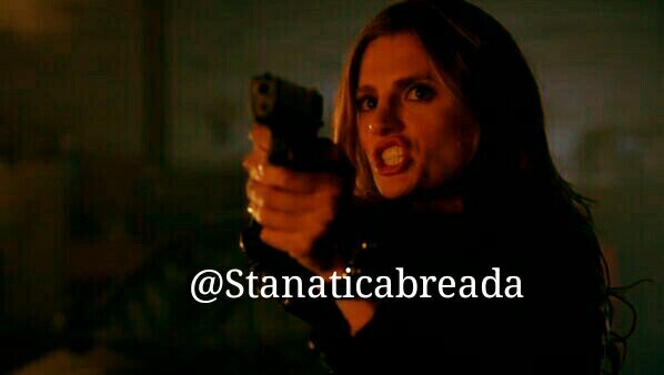 STANA KATIC HACE QUE NOS REPLANTEEMOS NUESTRA ORIENTACIÓN SEXUAL Y POR ESO ESTAMOS ENFURECIDAS #StanaticPower