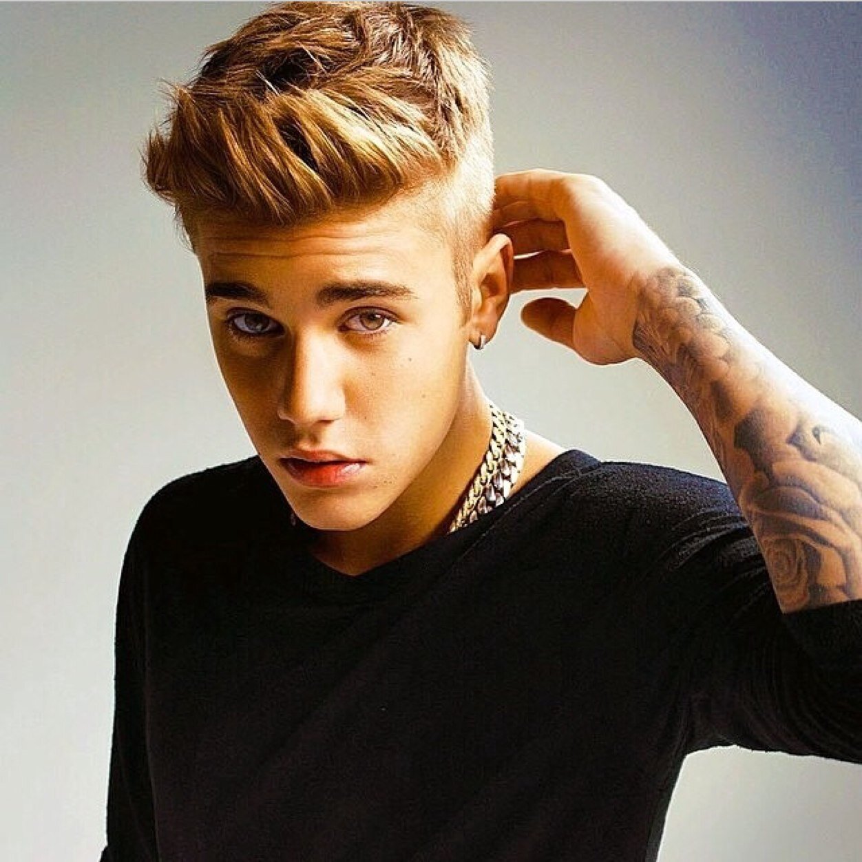 Belieber-justin drew bieber mallette mi inspiracion/ un amor incondicional,un amor que nunca terminara/soy belieber y con el voy hasta el final ¡i love you!