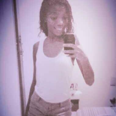 Manuzinha20133's profile picture. Sou BELIEBER,adoro sair com FRIENDS e adoro ouvir músicas